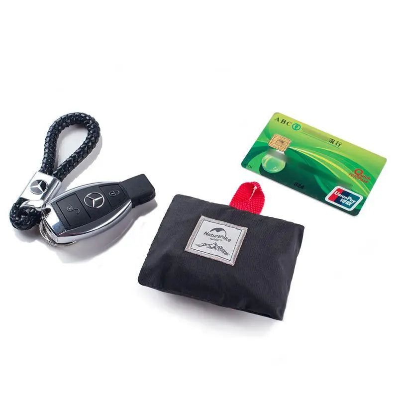 Koc piknikowy Naturehike Ultralight M NH17D050-B - Czarny