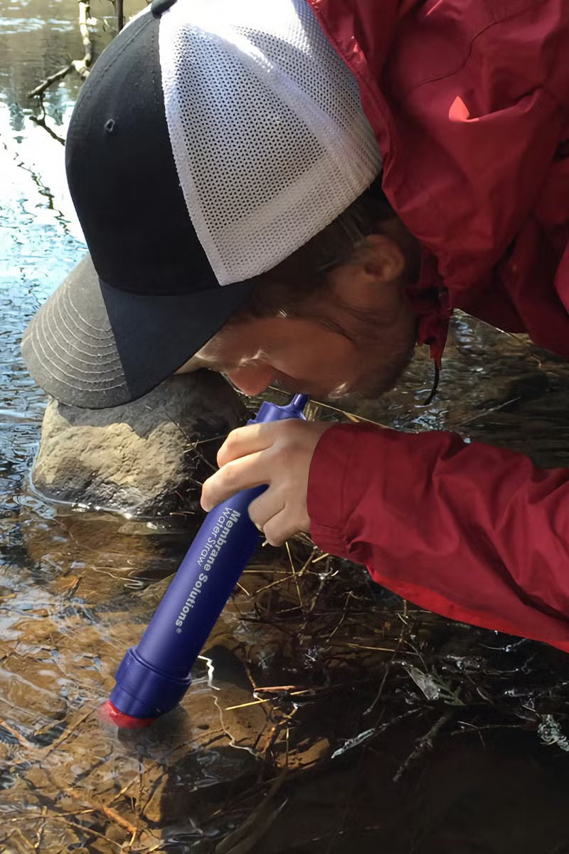 Filtr do wody STRAW II-DARK BLUE - Twoja Gwarancja Bezpiecznej Wody w Każdym Terenie