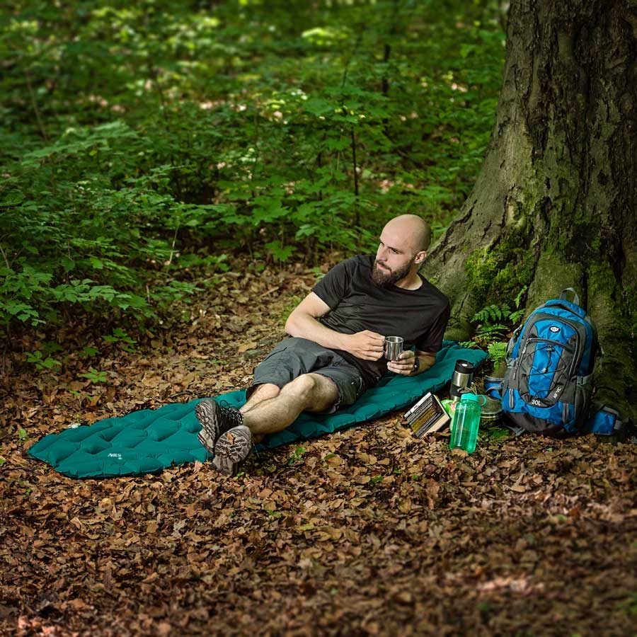 Materac Turystyczny Nils Camp NC4005 - Ciemnozielony