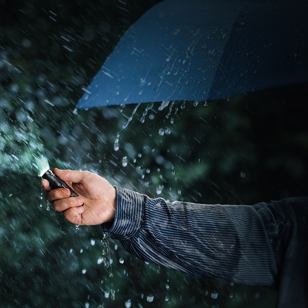 Latarka Led Fenix E12 V3.0 - 200 lm - Czarna